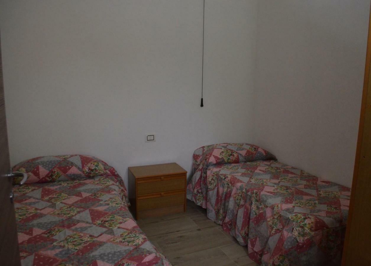 Appartamento Vacanza Da Luisa San Giovanni Suergiu Exterior photo